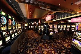 erek2 12 mobile interface showing multi-bet slip construction and game information updates